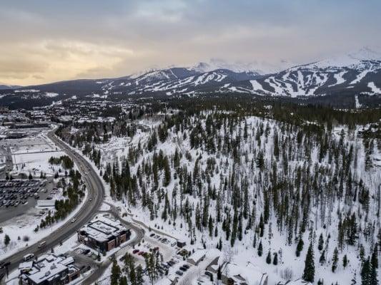 Breckenridge 76