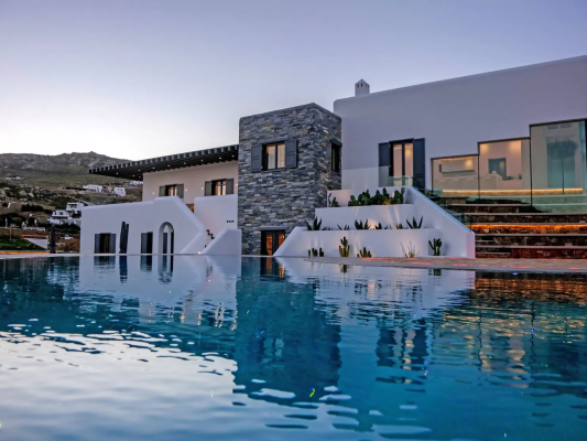 Villa Prince Mykonos villas with pools
