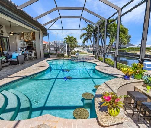 Cape Coral 563