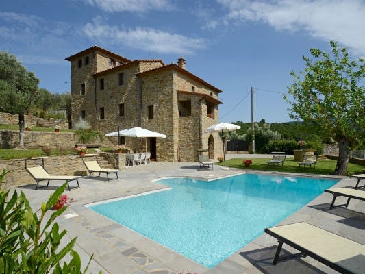 Torre la Ripa Arezzo villas with pools