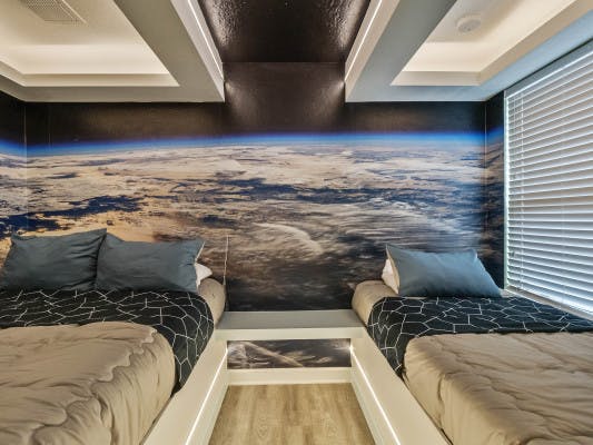 Championsgate 1844 space themed room