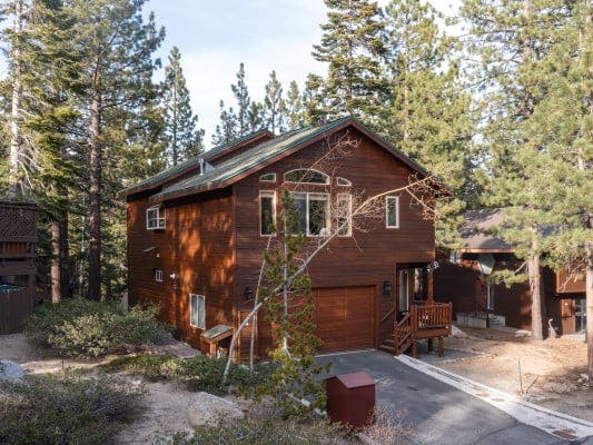 Lake Tahoe 103 romantic cabin rentals