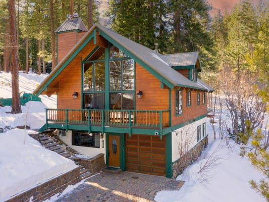 Lake Tahoe 101 family cabin rentals