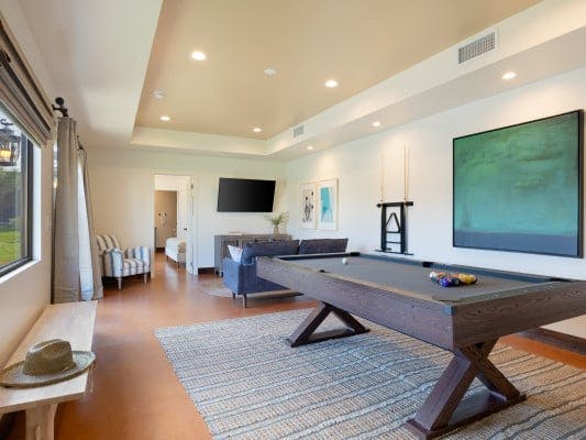 Bermuda Dunes 9 villa with pool and game room