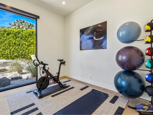 Rancho Mirage 10 vacation rentals in Rancho Mirage with home gyms
