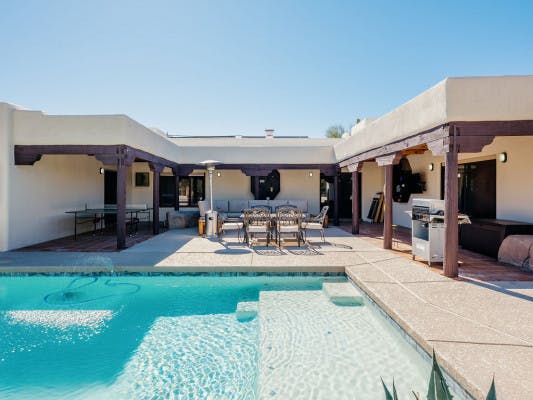 Arizona vacation rentals with private pools Cave Creek 1