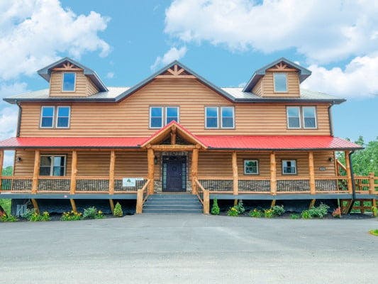 Pigeon Forge 100 large vacation rentals that sleep 40 or more