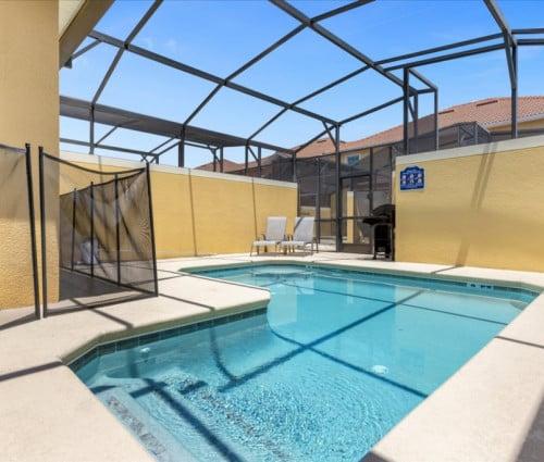 Paradise Palms Resort 330