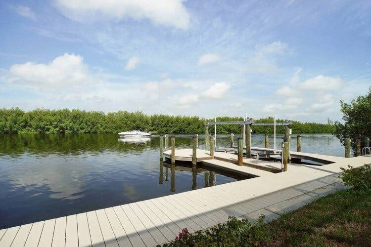 dock in cape coral