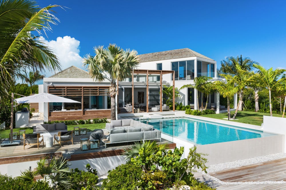 Cabuya villa rental in Turks and Caicos with private pool and outside seating area