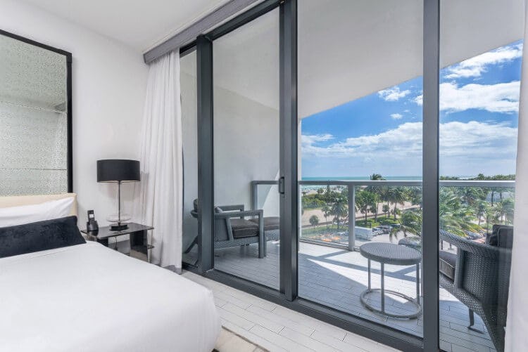 Miami 29 1 bedroom condo on Miami beachfront
