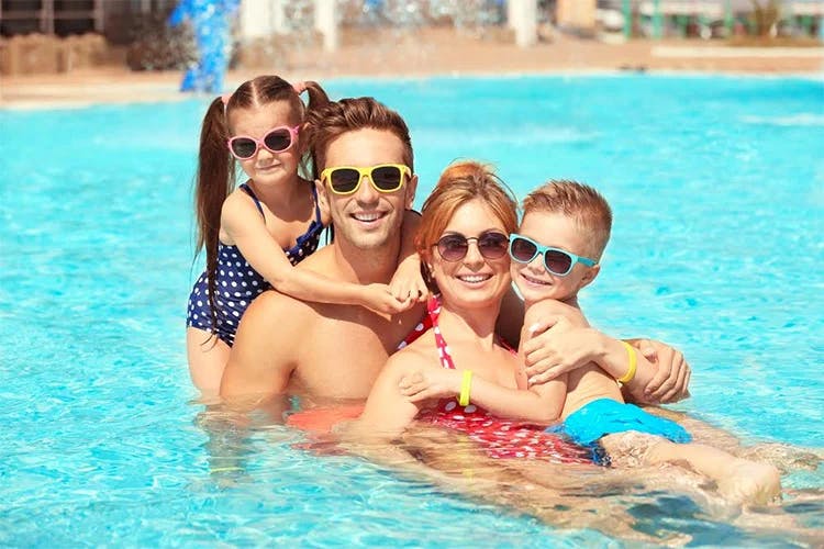 villas for families with pools