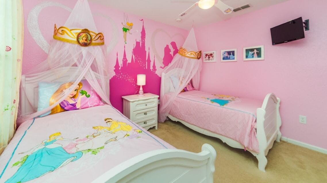 Windsor Hills 218 princess room