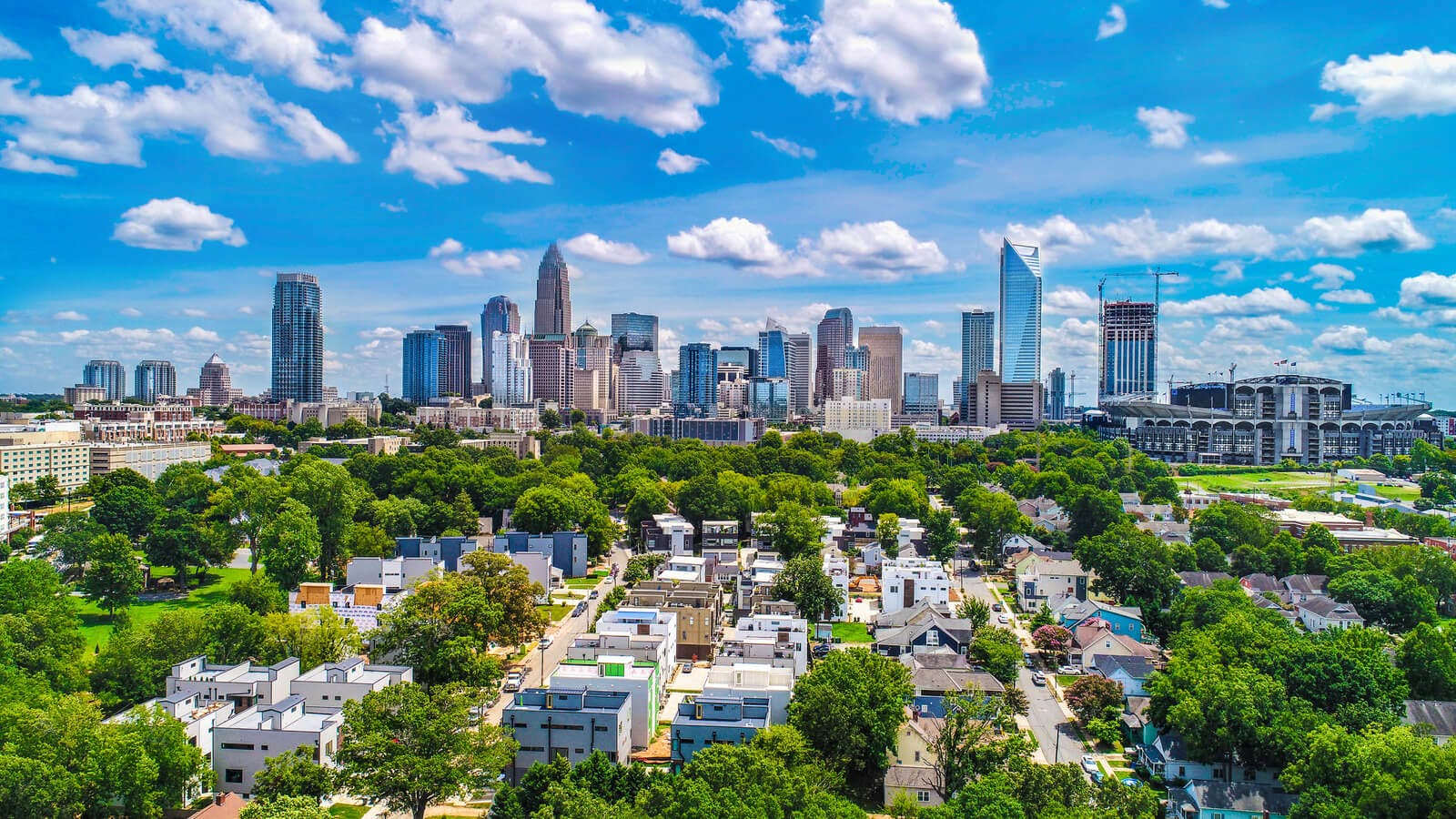 A panoramic shot of the city skyline of downtown Charlotte, North Carolina