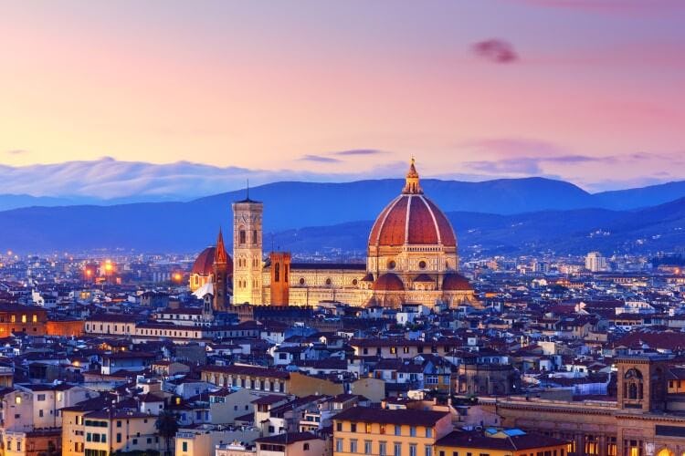 The Duomo in Florence at dusk