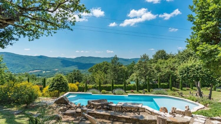 pool with view over Tuscan countryside