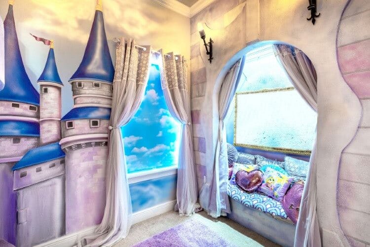 Reunion Resort 667 Disney-themed bedroom