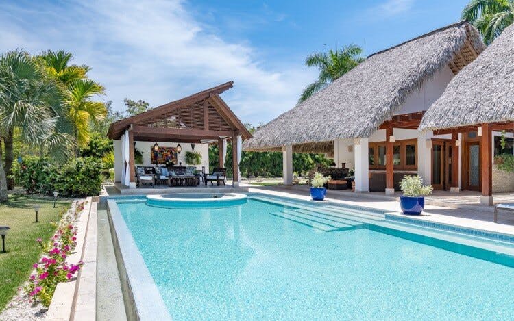Capa Cana 3 luxury vacation rental with large private pool