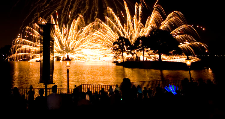  Illuminations fireworks at Epcot