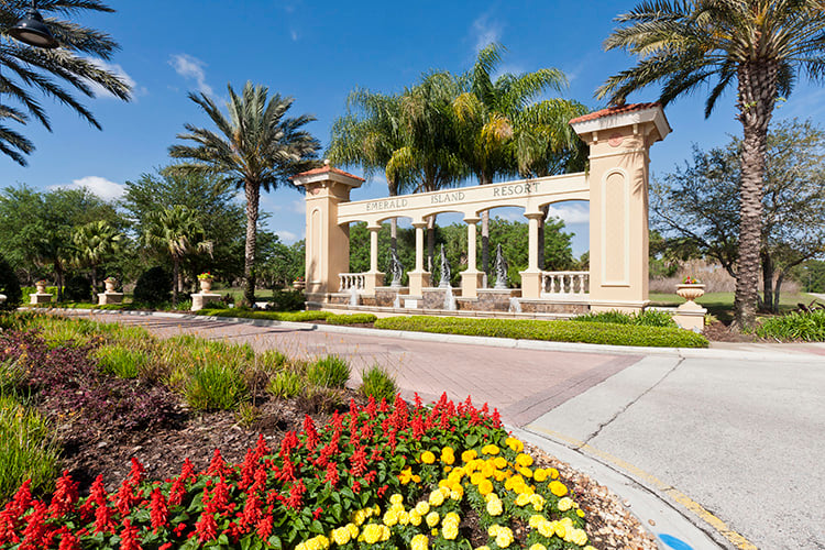 emerald island resort fountain and welcome sign