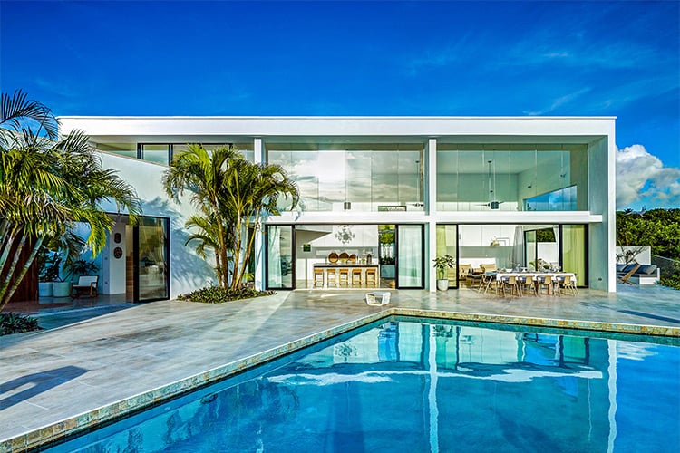 Looking for a cool, stylish villa in Barbados? Try this one!