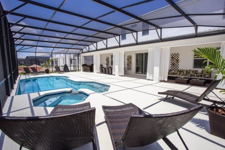 Largest villas in Orlando