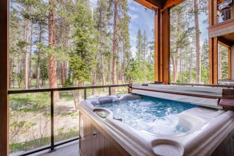 Mammoth Lakes 72 hot tub | Top Villas