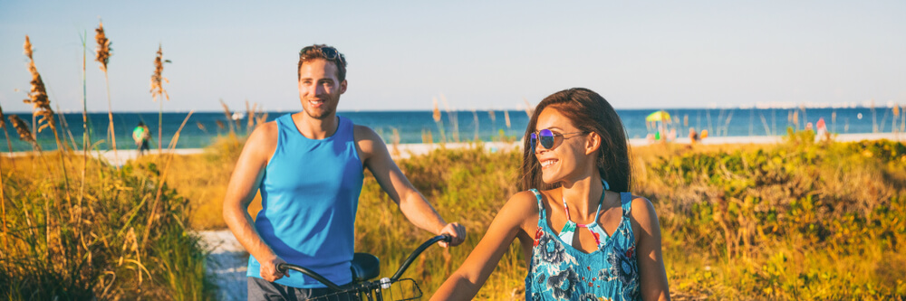 Florida beach holiday couple | Top Villas