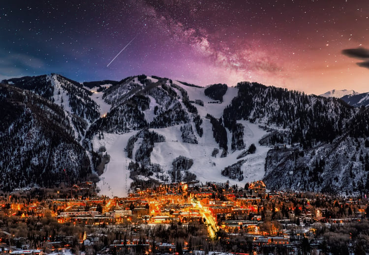 Aspen at night
