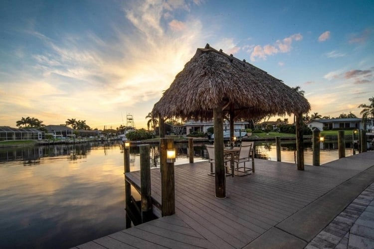 Vacation homes with fishing docks in Cape Coral