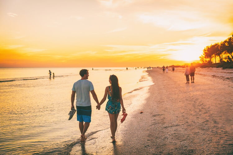 For some of the best Florida resorts head to the coast!