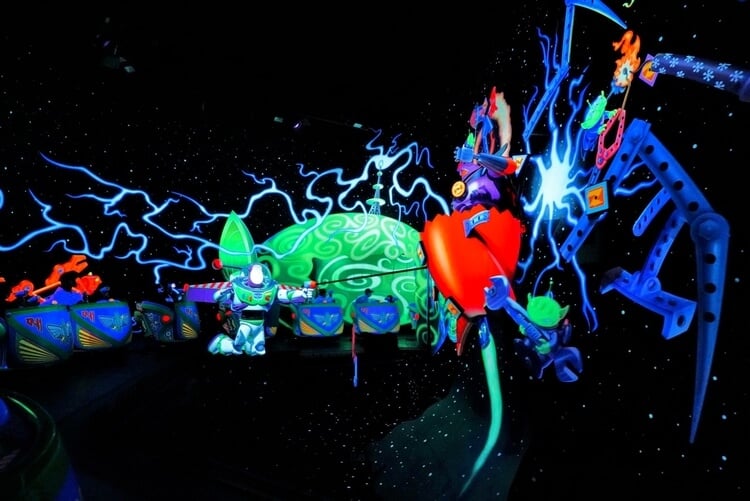 The Buzz Lightyear Laser Blast ride at Disneyland Paris is looking good as new!