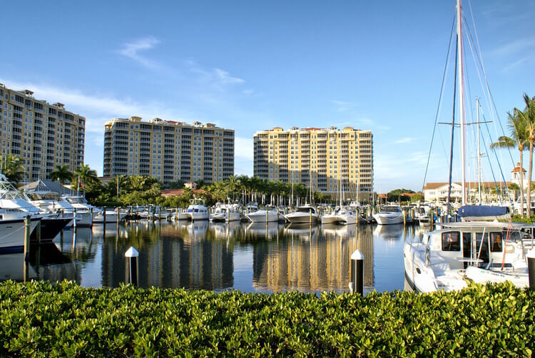 One of the most popular destinations for Florida winter rentals is in Cape Coral.