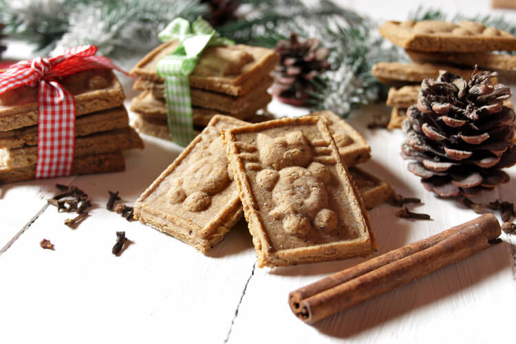 Croatian black pepper cookies