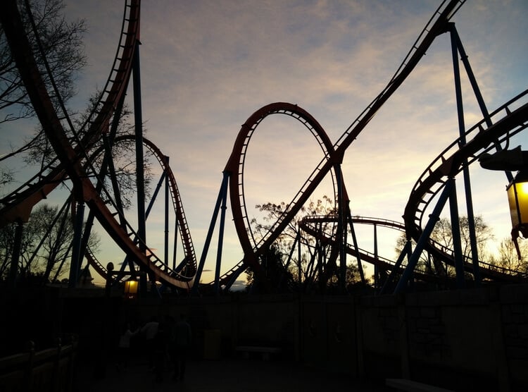 A silhouette of a rollercoaster at Universal Studios