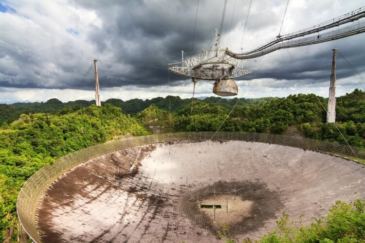 The Aricebo Observatory & Telescope, filming locations for GoldenEye. 