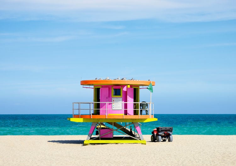 The best places to visit in November - lifeguard hut on Miami beach