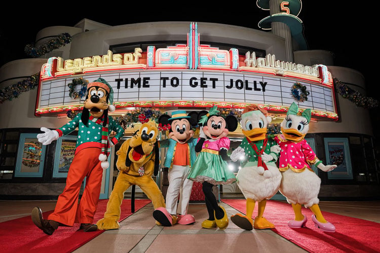 The best places to visit in November - costumed characters at Disney World
