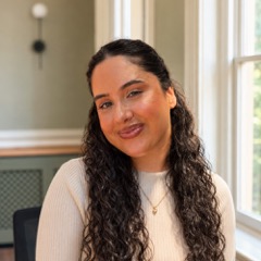 Molly Bigg, Guest Experience